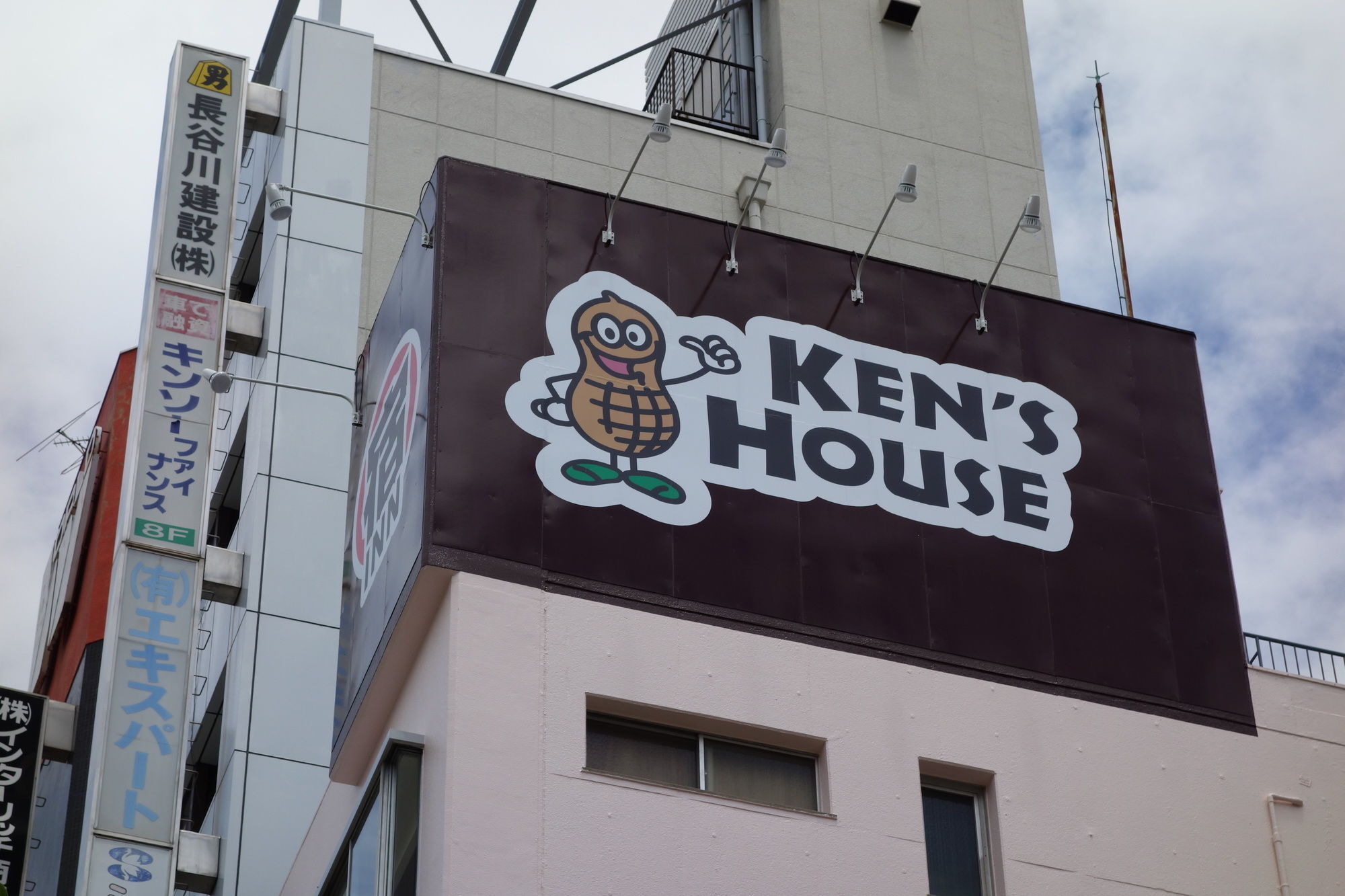 Готель Kens House Осака Екстер'єр фото